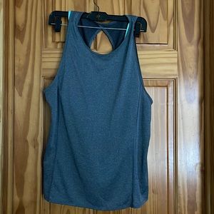 New AVIA athletic top with sports bra